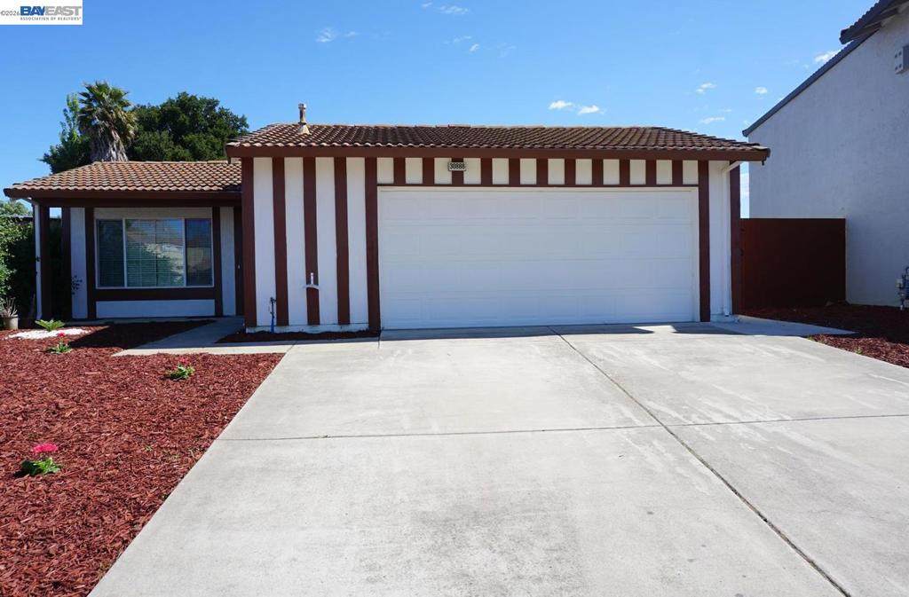30888 Tidewater Dr - Photo 1