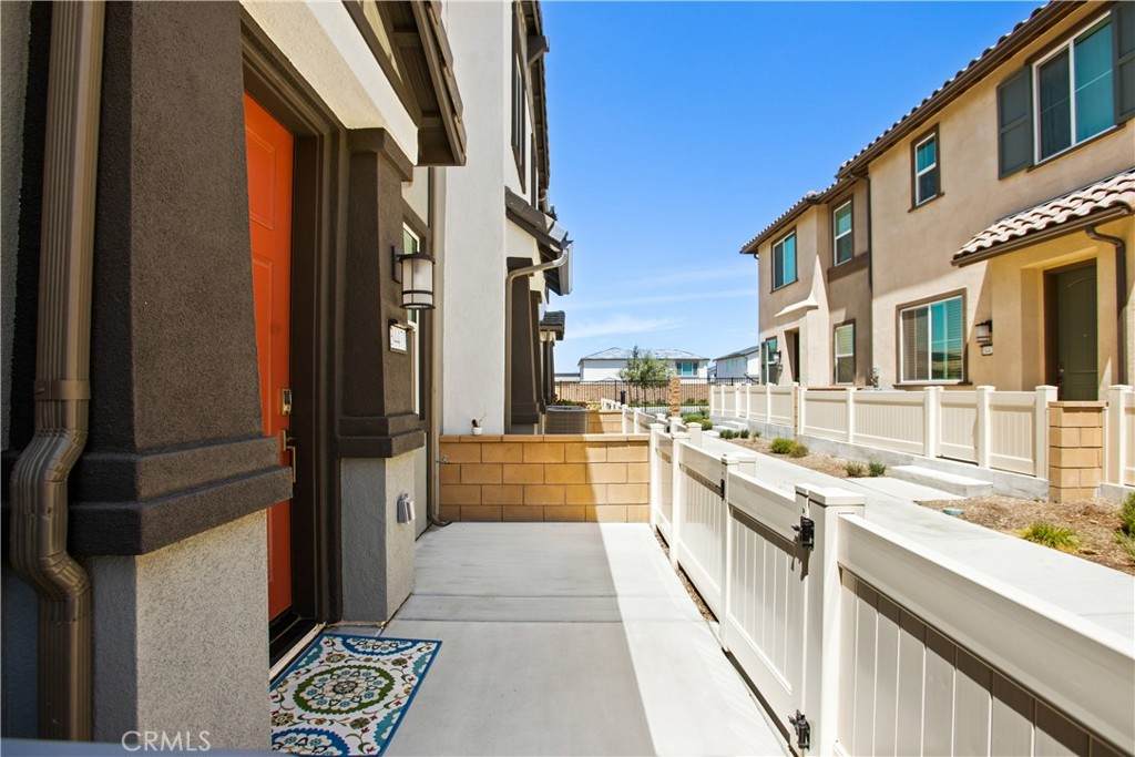 https://bt-photos.global.ssl.fastly.net/socal/orig_boomver_1_448493619-3.jpg