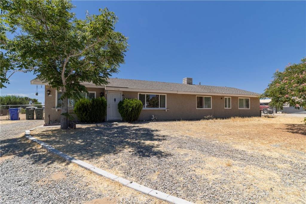 14945 Anacapa - Photo 1