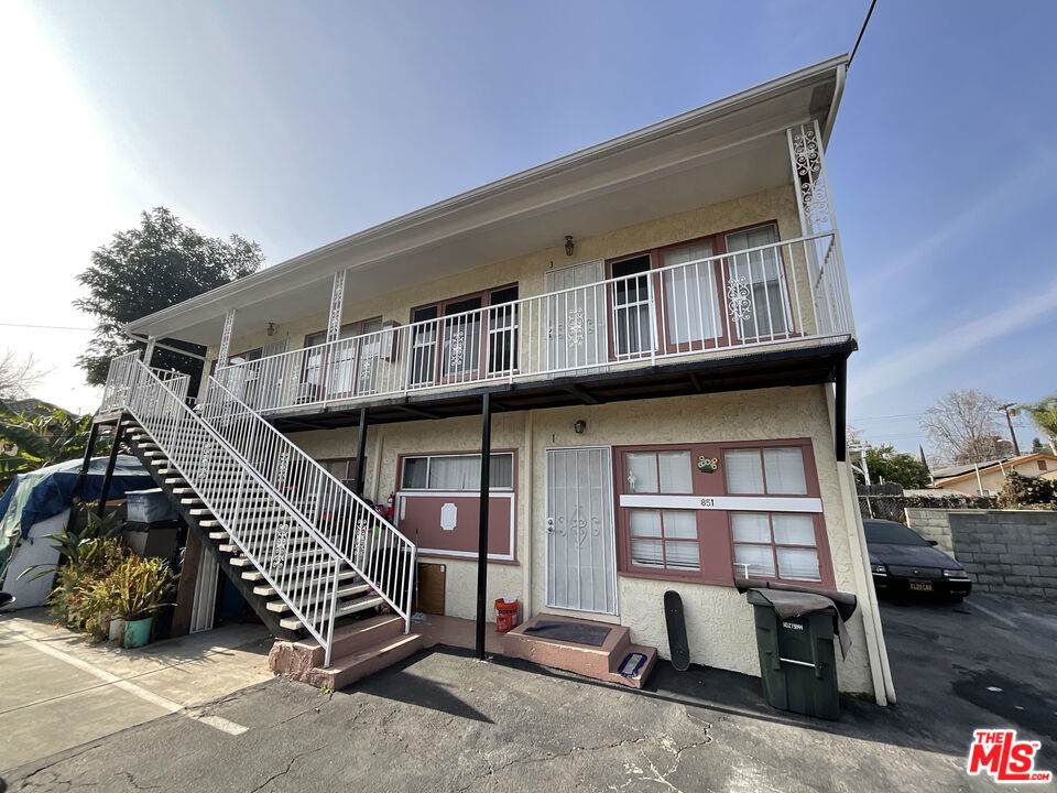 849 Garfield Avenue - Photo 1