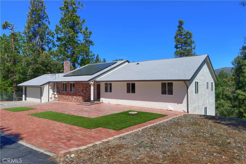 5750 Glacier Point - Photo 1