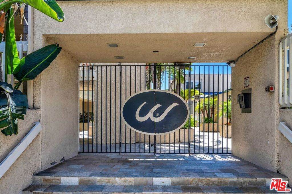 https://bt-photos.global.ssl.fastly.net/socal/orig_boomver_1_448503038-2.jpg