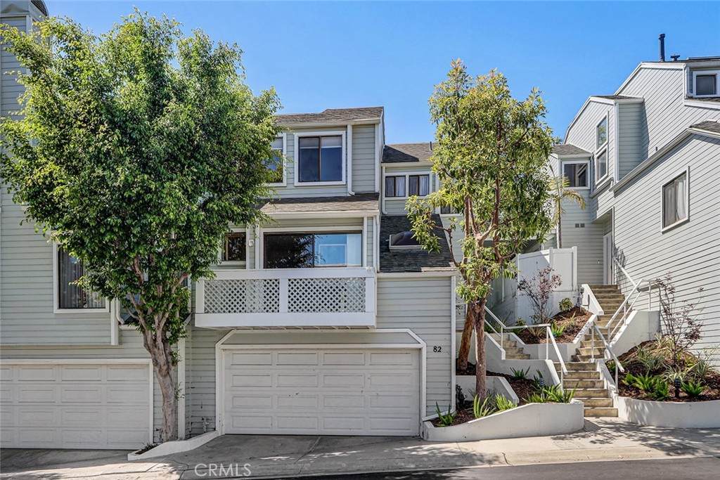 1150 Capitol Drive - Photo 1