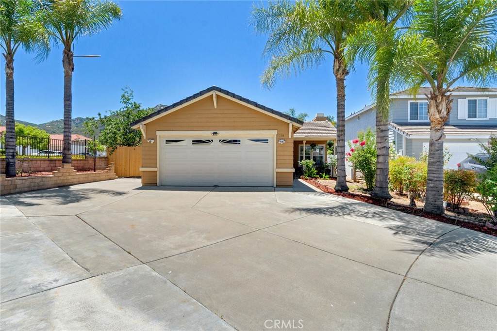 https://bt-photos.global.ssl.fastly.net/socal/orig_boomver_1_448507211-2.jpg