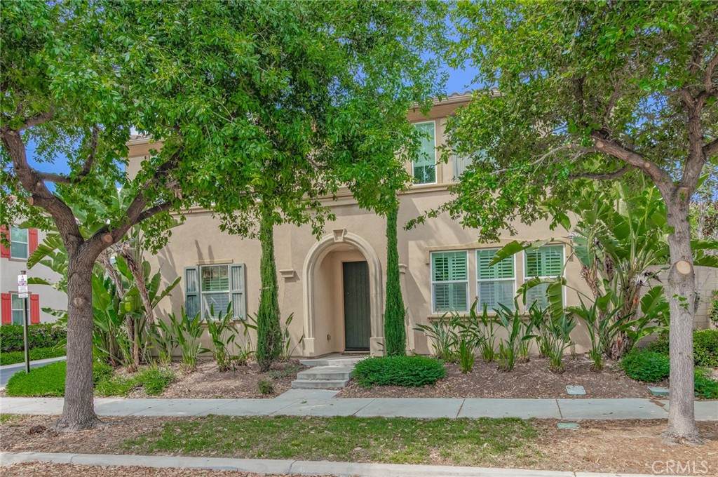 219 Wicker - Photo 1