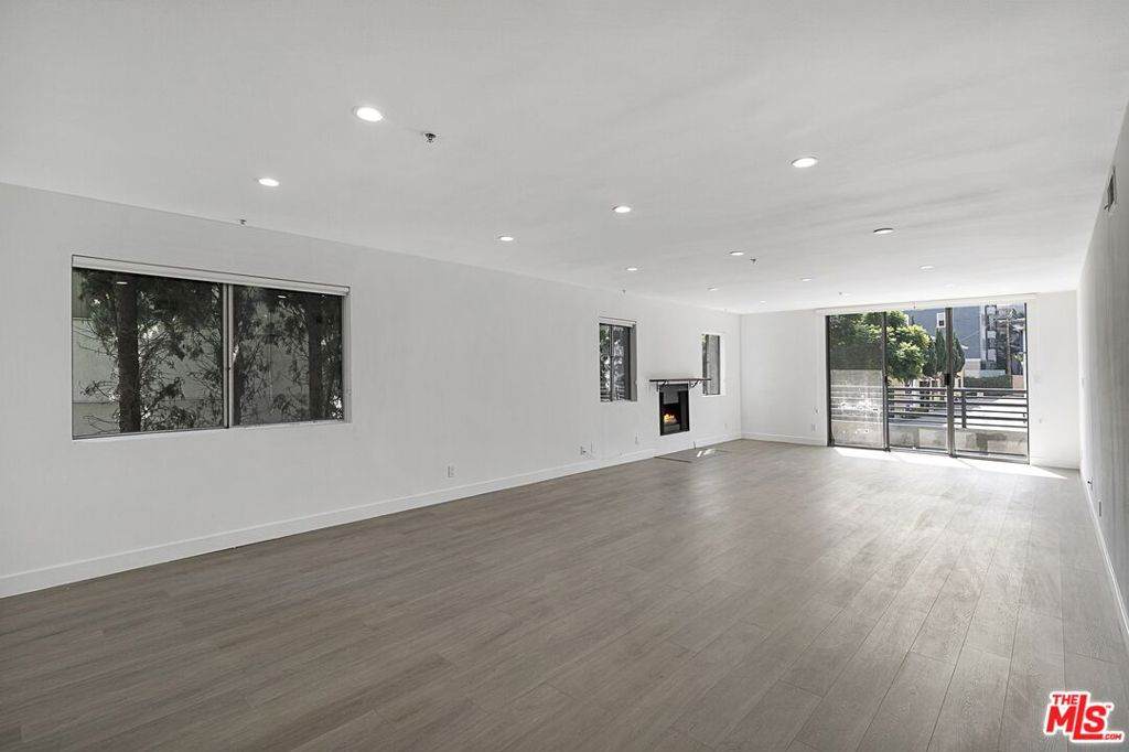 1616 Brockton Avenue - Photo 1