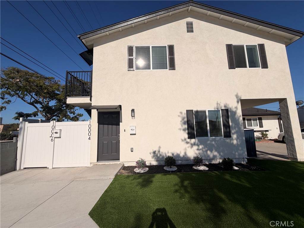 10004 St Stephen - Photo 1