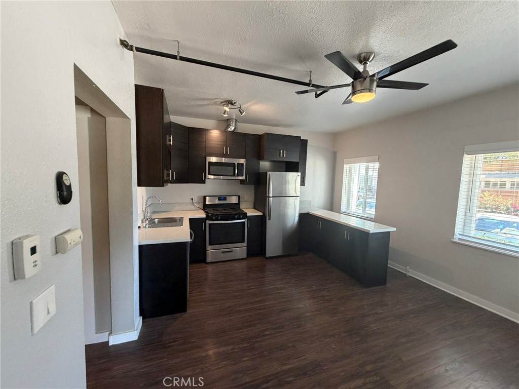601 Linden Avenue - Photo 1