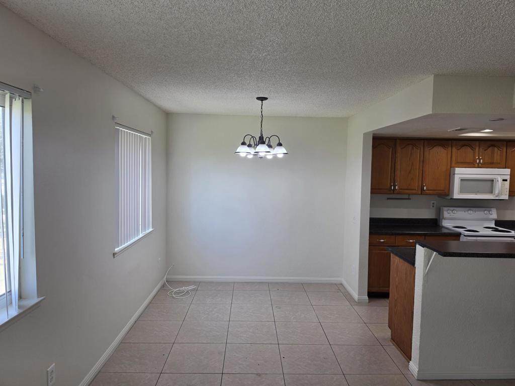 72721 Willow Street - Photo 1