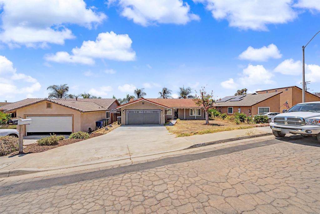 1284 Bates Ln - Photo 1