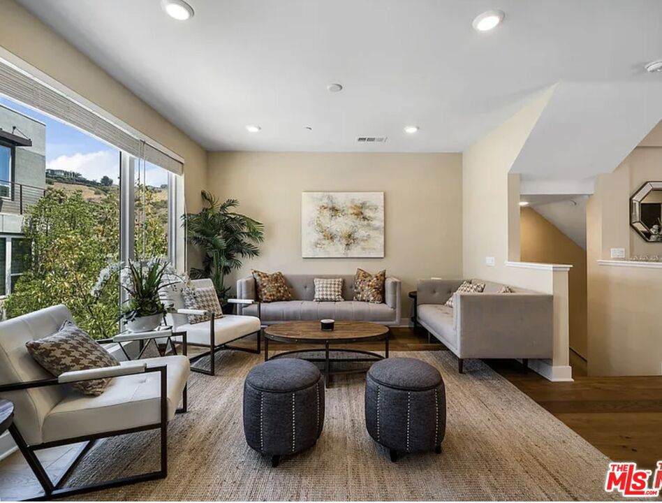 https://bt-photos.global.ssl.fastly.net/socal/orig_boomver_1_448564618-3.jpg
