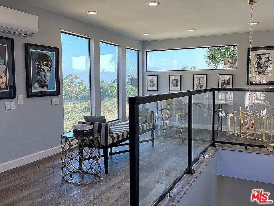 https://bt-photos.global.ssl.fastly.net/socal/orig_boomver_1_448564641-3.jpg