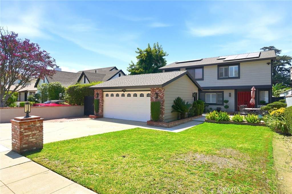 326 I Street - Photo 1