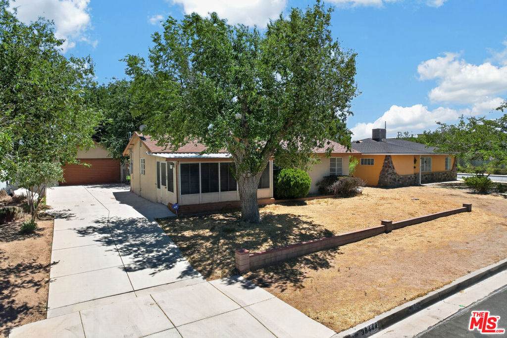 https://bt-photos.global.ssl.fastly.net/socal/orig_boomver_1_448568731-2.jpg