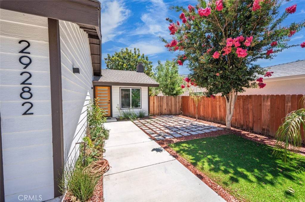 https://bt-photos.global.ssl.fastly.net/socal/orig_boomver_1_448573553-2.jpg
