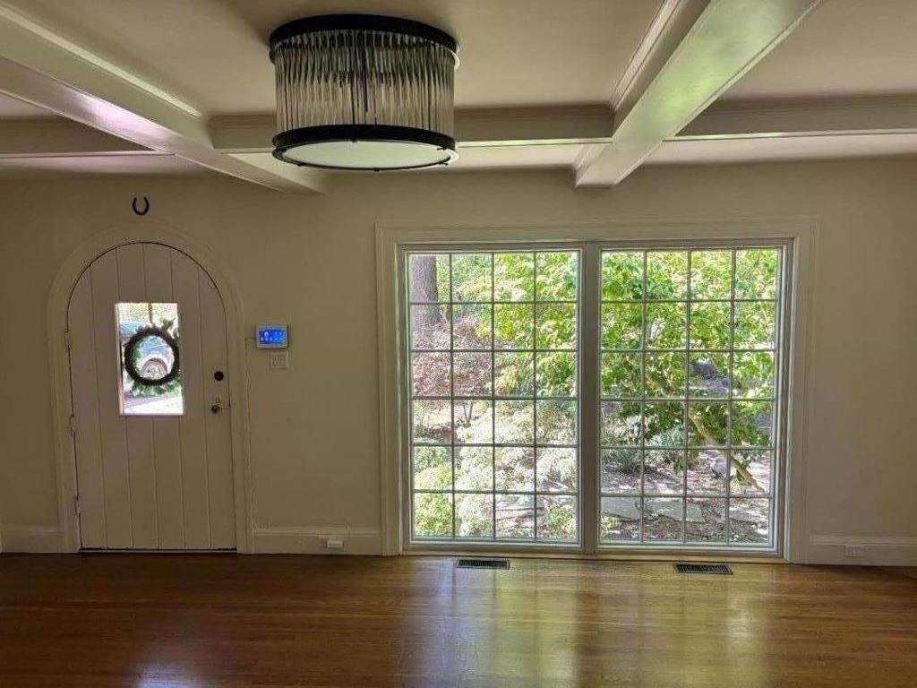 https://bt-photos.global.ssl.fastly.net/socal/orig_boomver_1_448575195-2.jpg