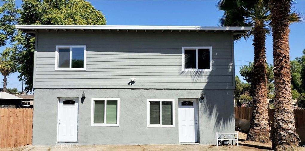 21786 Cottonwood Avenue - Photo 1