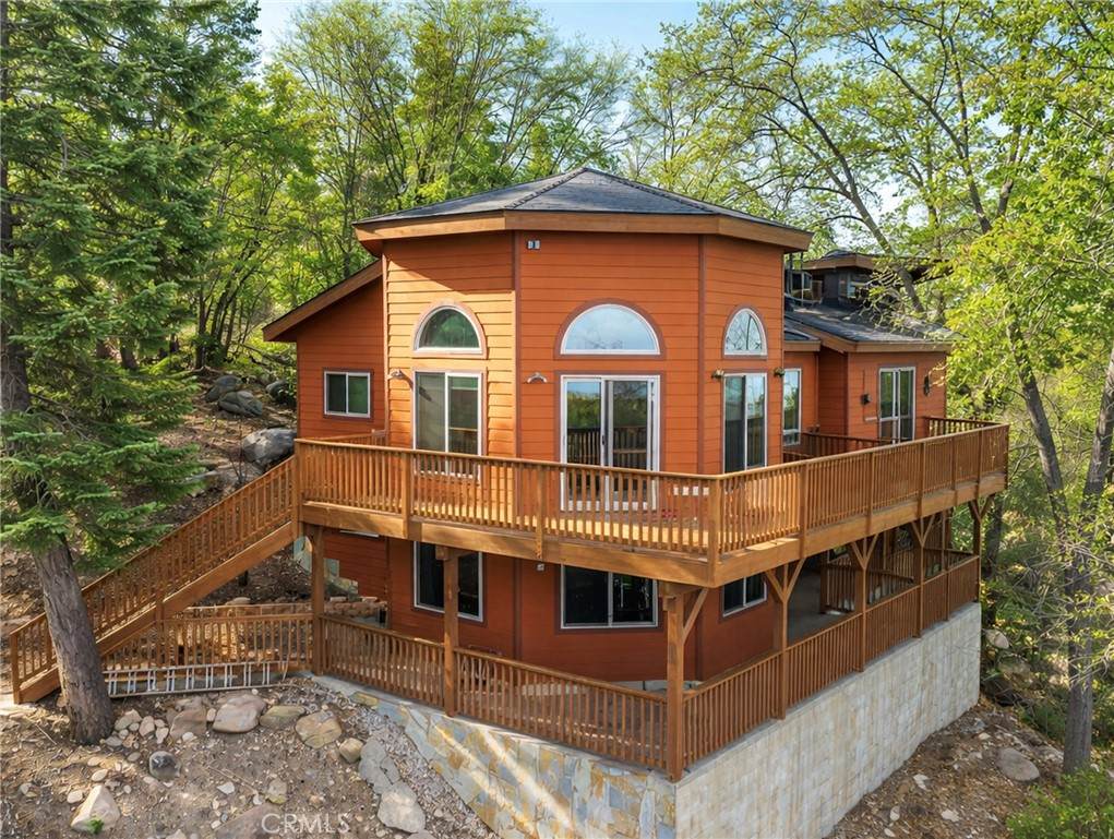 272 Manzanita Drive - Photo 1