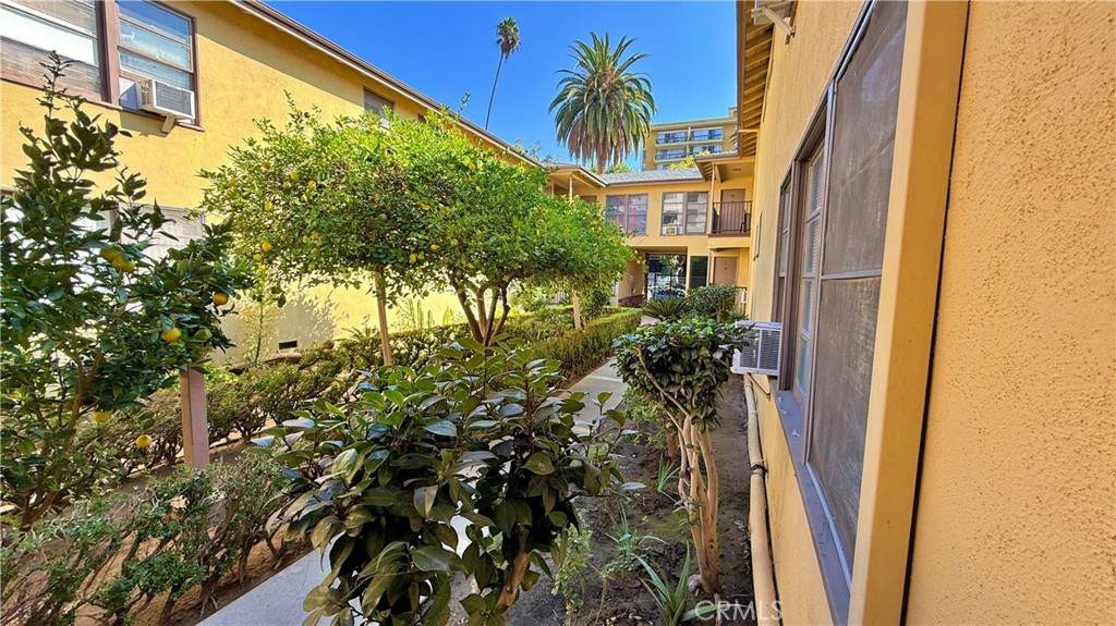 https://bt-photos.global.ssl.fastly.net/socal/orig_boomver_1_448587437-2.jpg