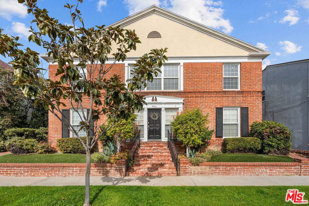 9645 Olympic Boulevard - Photo 1