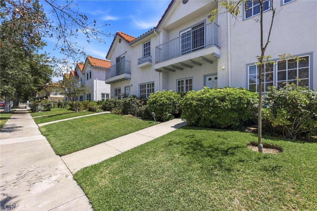 https://bt-photos.global.ssl.fastly.net/socal/orig_boomver_1_448593318-2.jpg