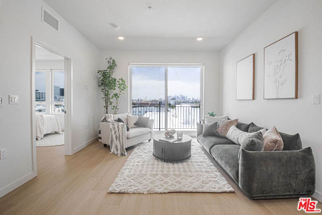 856 Gramercy Drive - Photo 1
