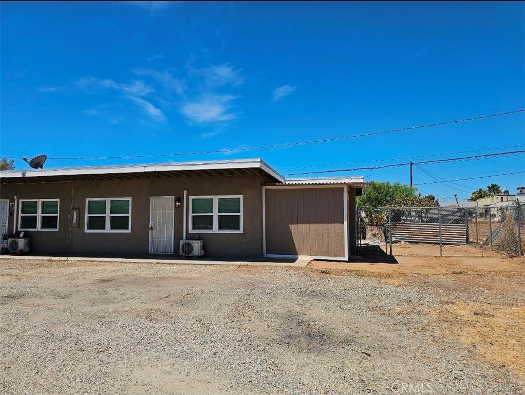 24185 Sunnymead - Photo 1