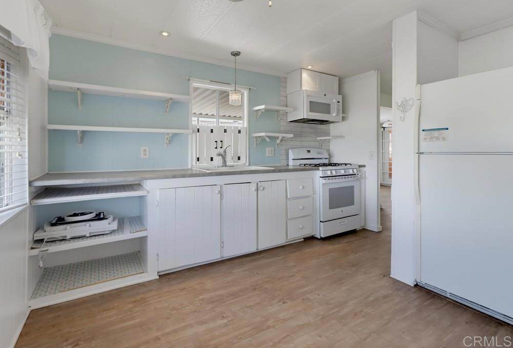 2130 Sunset Drive - Photo 1