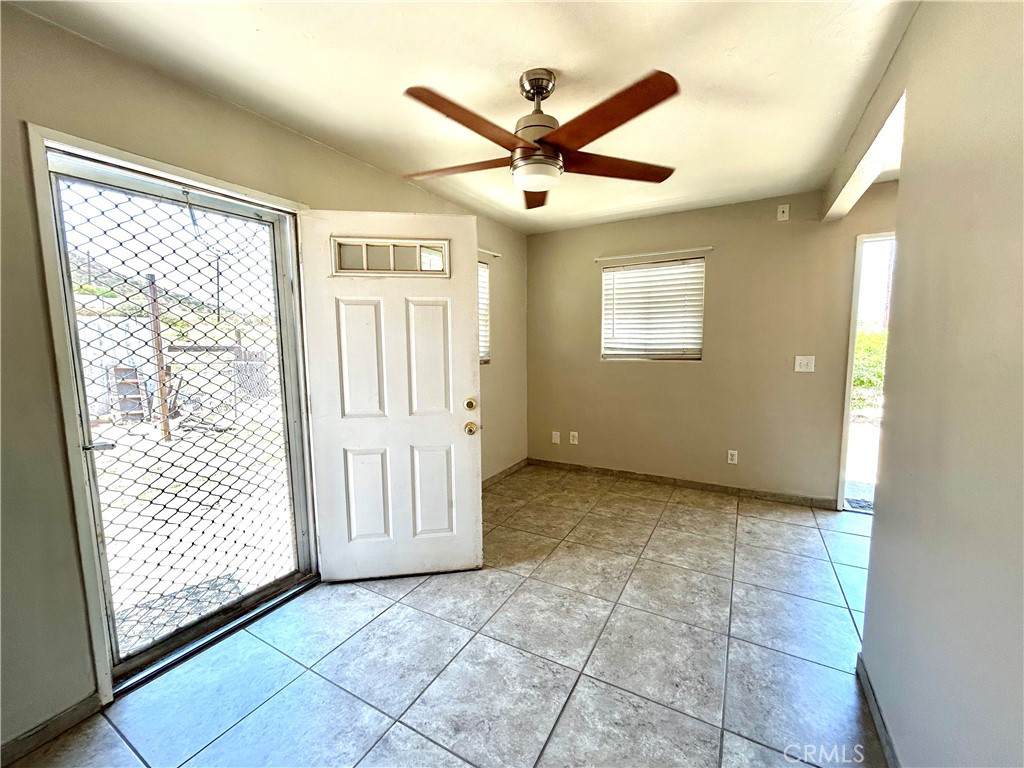 https://bt-photos.global.ssl.fastly.net/socal/orig_boomver_1_448605667-2.jpg