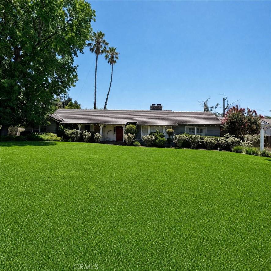 436 Stanford - Photo 1