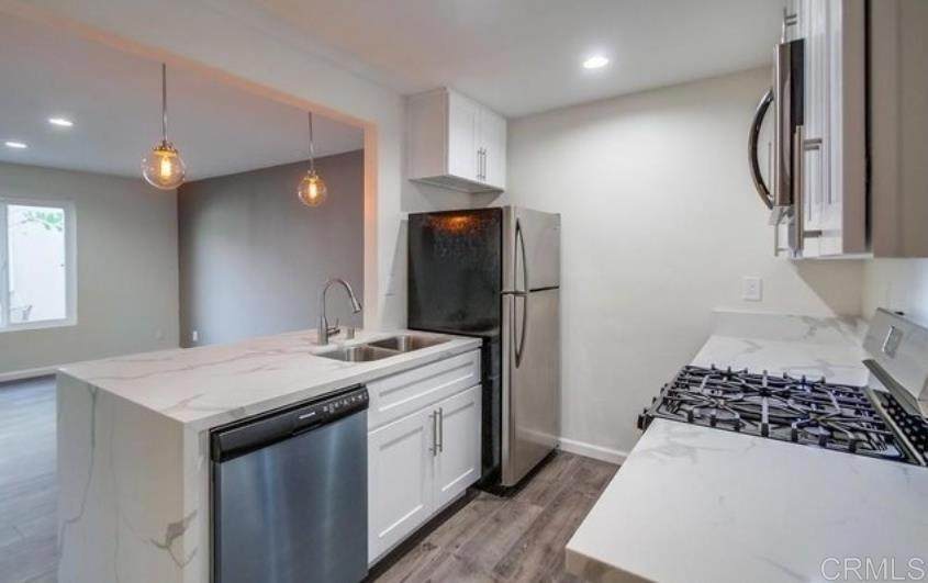 343 Lansing Circle - Photo 1