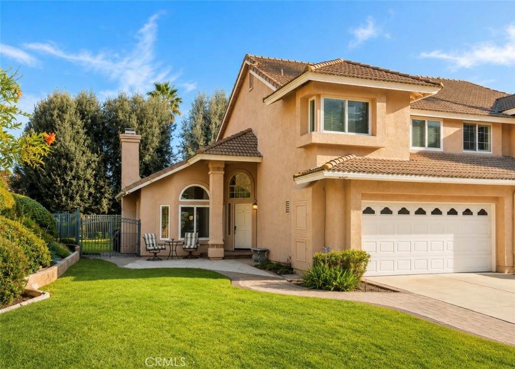 https://bt-photos.global.ssl.fastly.net/socal/orig_boomver_1_449287744-2.jpg