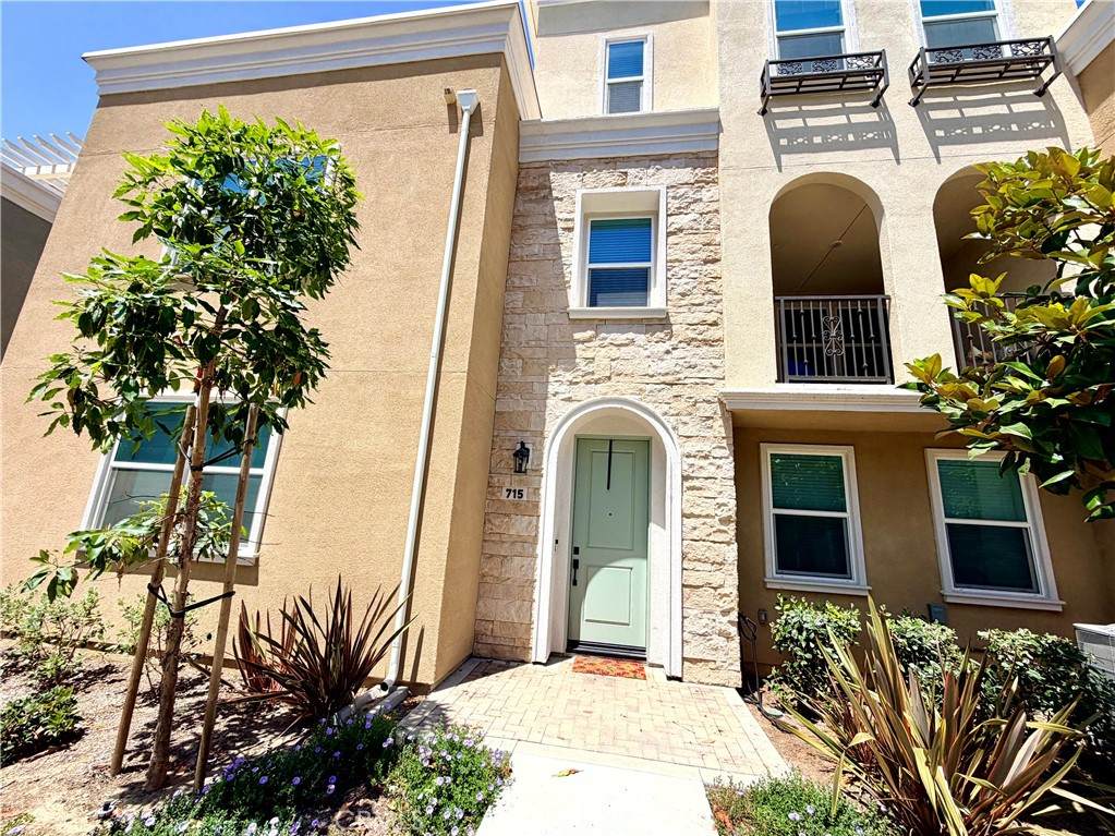 715 Winchester Drive - Photo 1