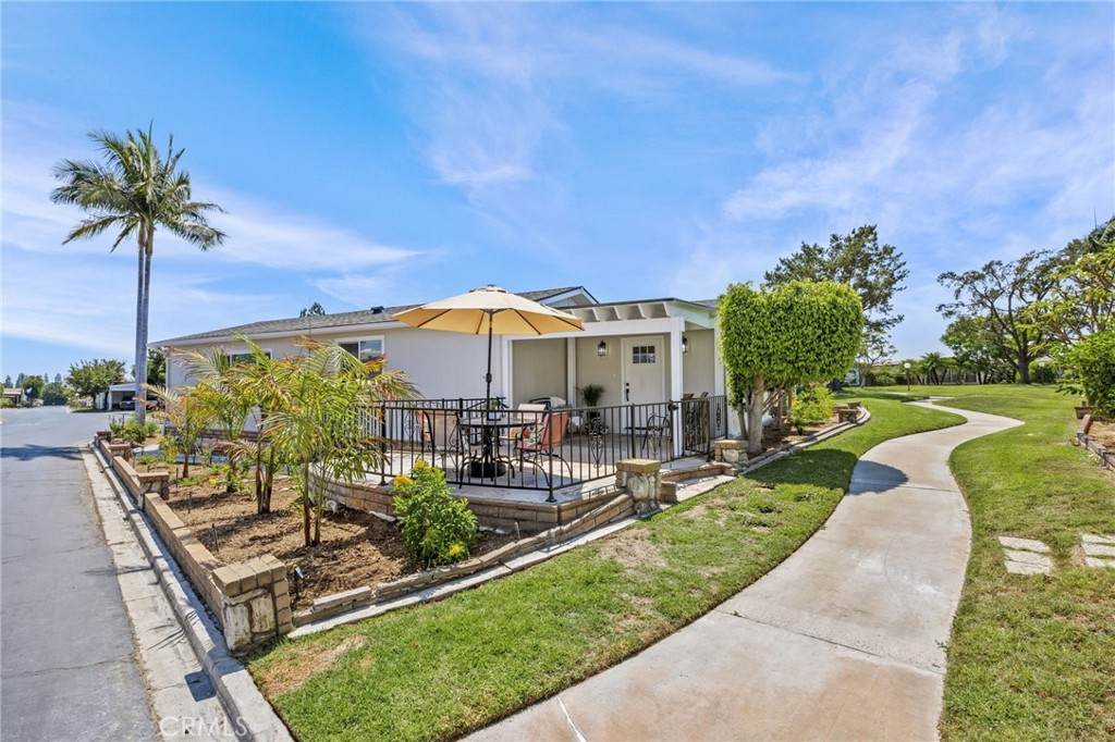 685 Wood Lake Drive - Photo 1