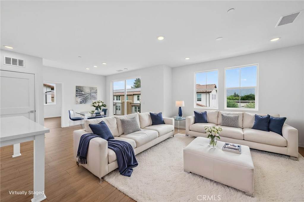 461 Paradiso Place - Photo 1