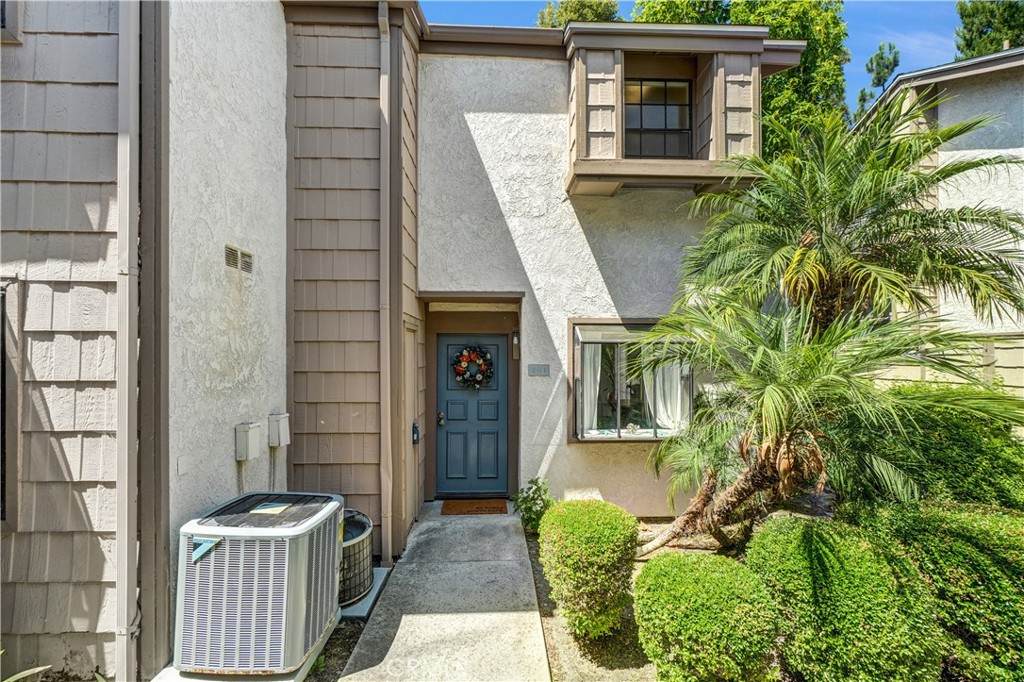 https://bt-photos.global.ssl.fastly.net/socal/orig_boomver_2_459130182-2.jpg