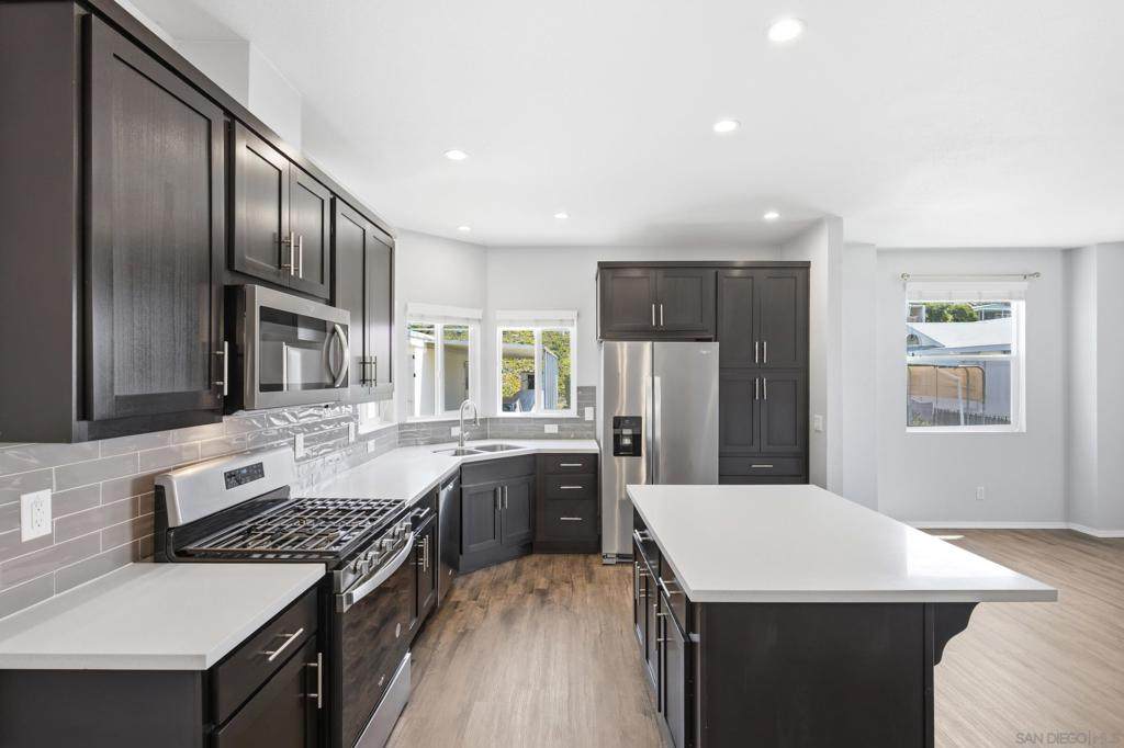 9395 Harritt Rd - Photo 1