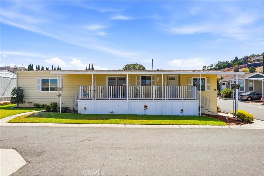 5215 Chapman - Photo 1