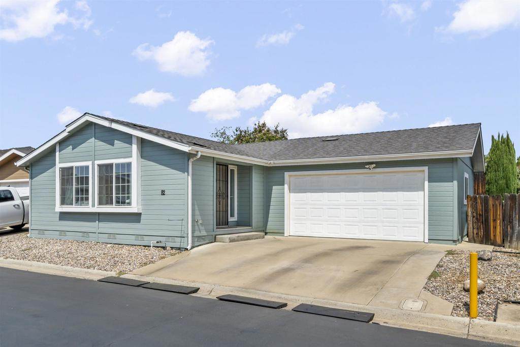 15935 Spring Oaks Rd - Photo 1