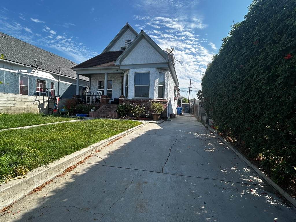 1343 21st Street - Photo 1