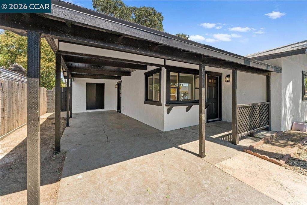 341 Arcade Blvd - Photo 1