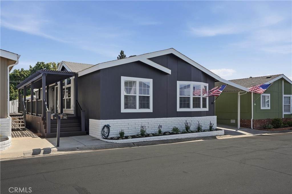 23301 Ridge Route - Photo 1
