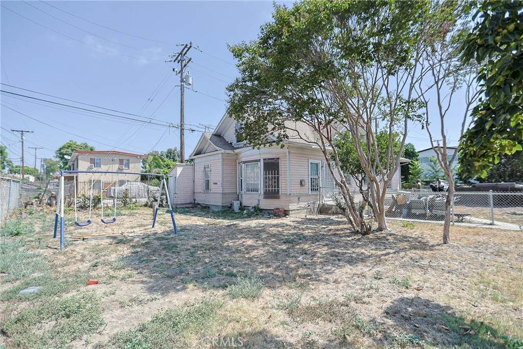 https://bt-photos.global.ssl.fastly.net/socal/orig_boomver_1_465921486-2.jpg