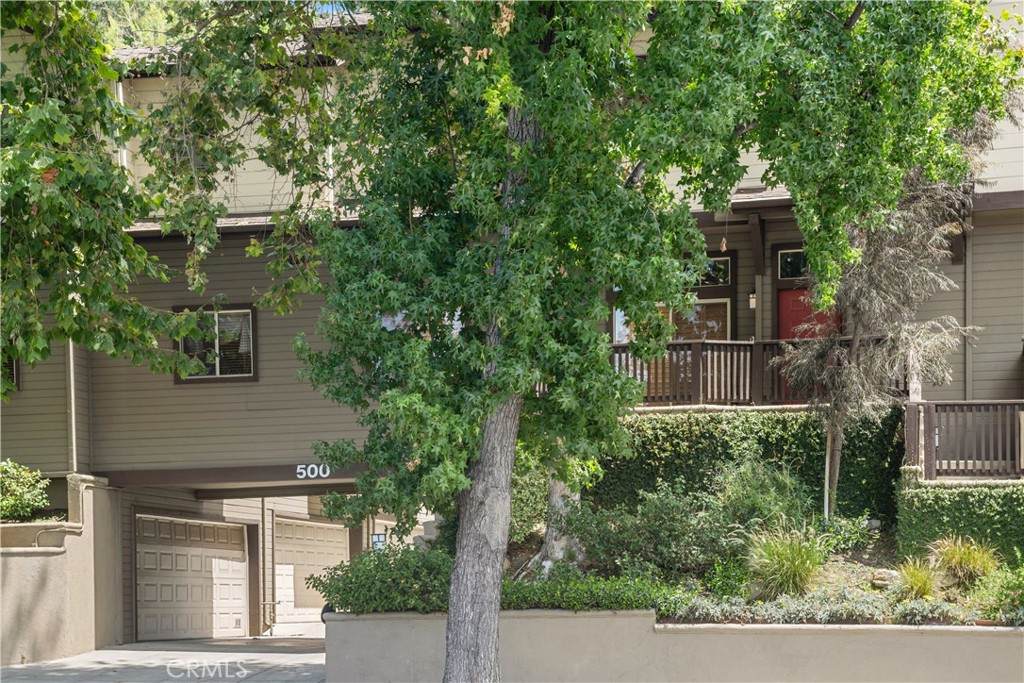 500 Rosemead - Photo 1