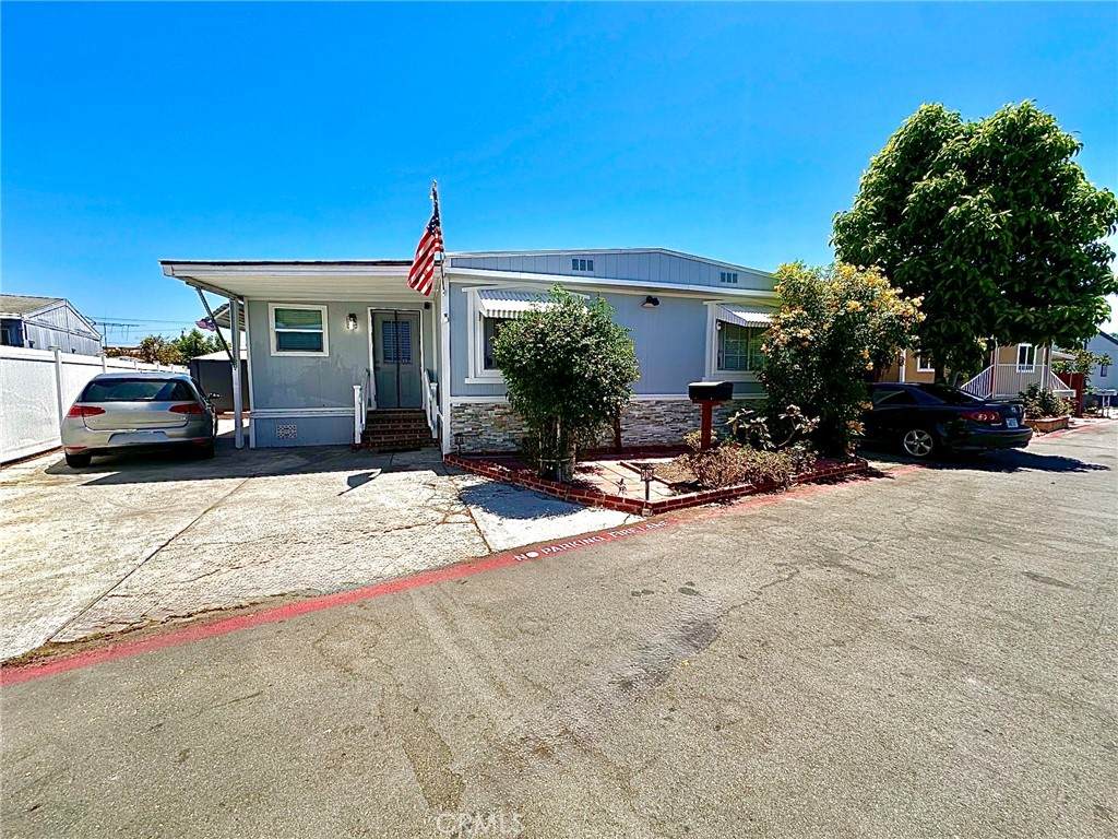 14081 Magnolia Street - Photo 1