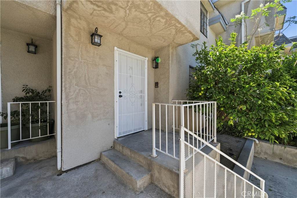 https://bt-photos.global.ssl.fastly.net/socal/orig_boomver_1_475525078-2.jpg