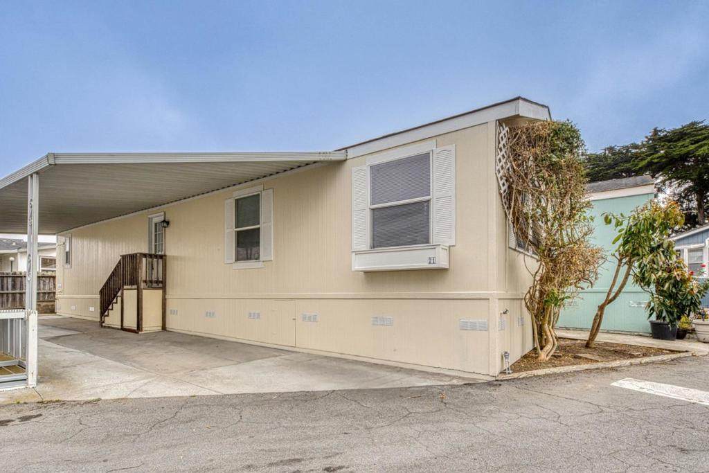 3320 Del Monte Boulevard - Photo 1