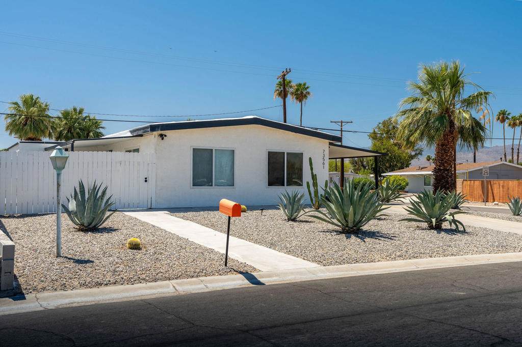 https://bt-photos.global.ssl.fastly.net/socal/orig_boomver_1_479365613-2.jpg