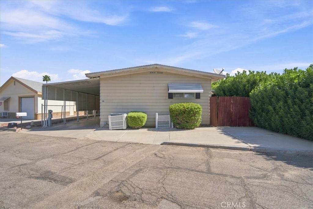 https://bt-photos.global.ssl.fastly.net/socal/orig_boomver_1_483189509-2.jpg