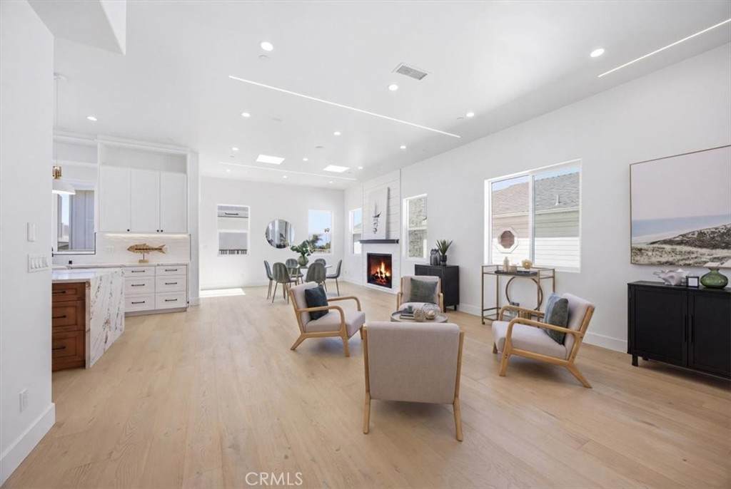 617 Irena Avenue - Photo 1